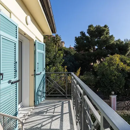 Alaxia Resort Alassio Exterior photo