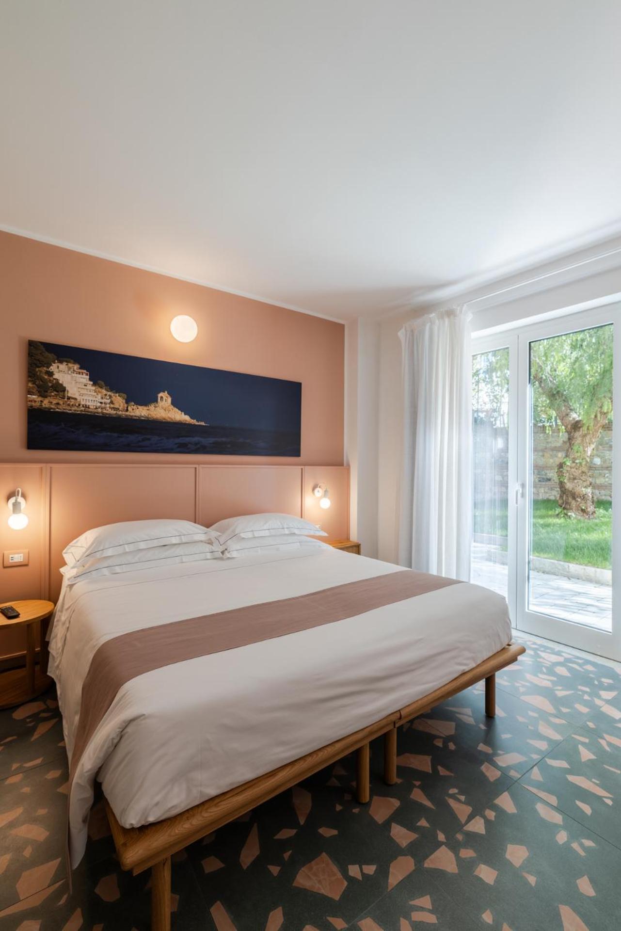 Alaxia Apartment Alassio